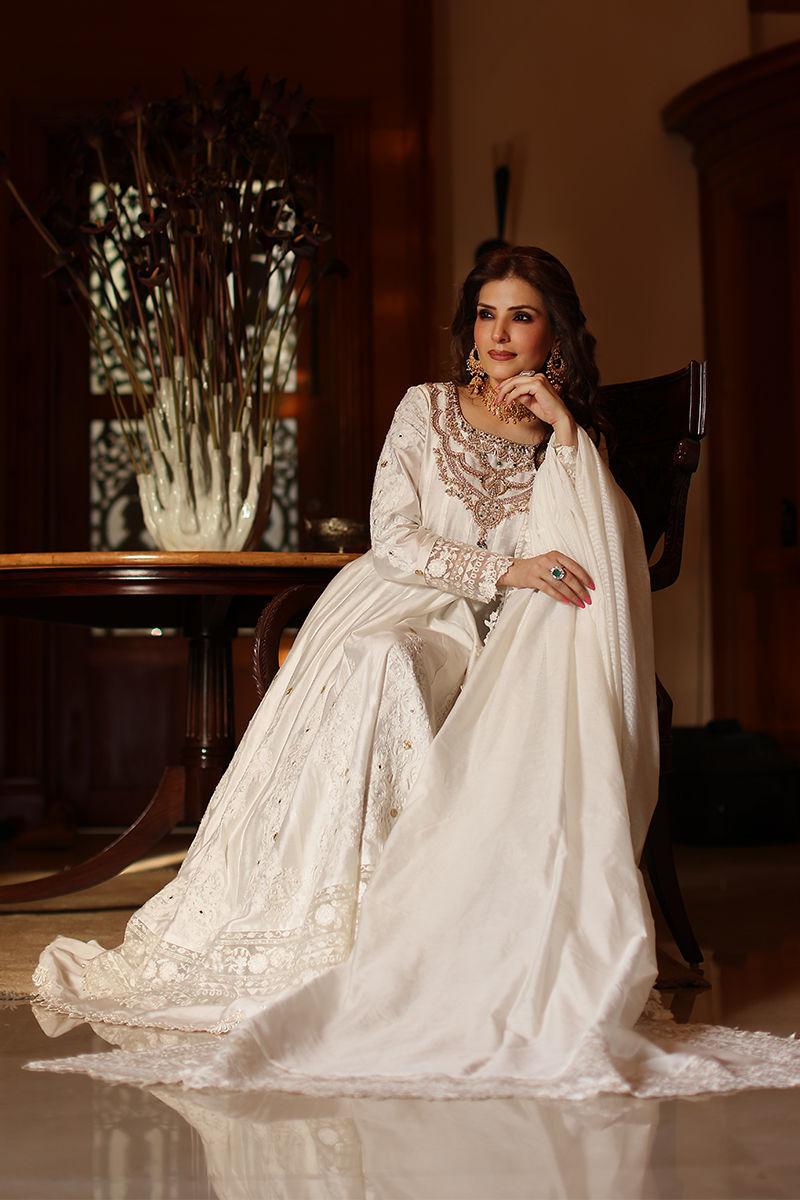 Picture of Vanniya Shirt, Dupatta and Lehenga