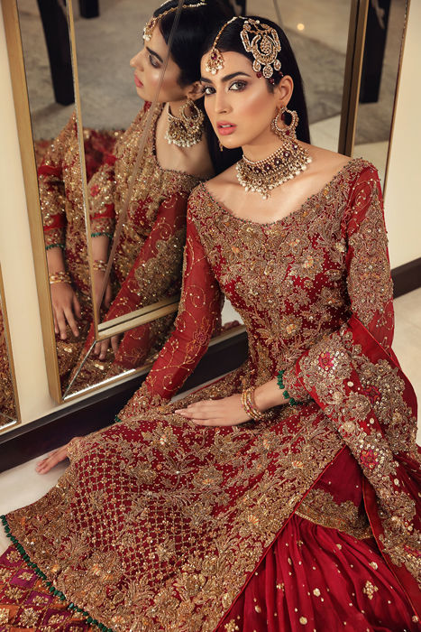 dulhan marriage dress