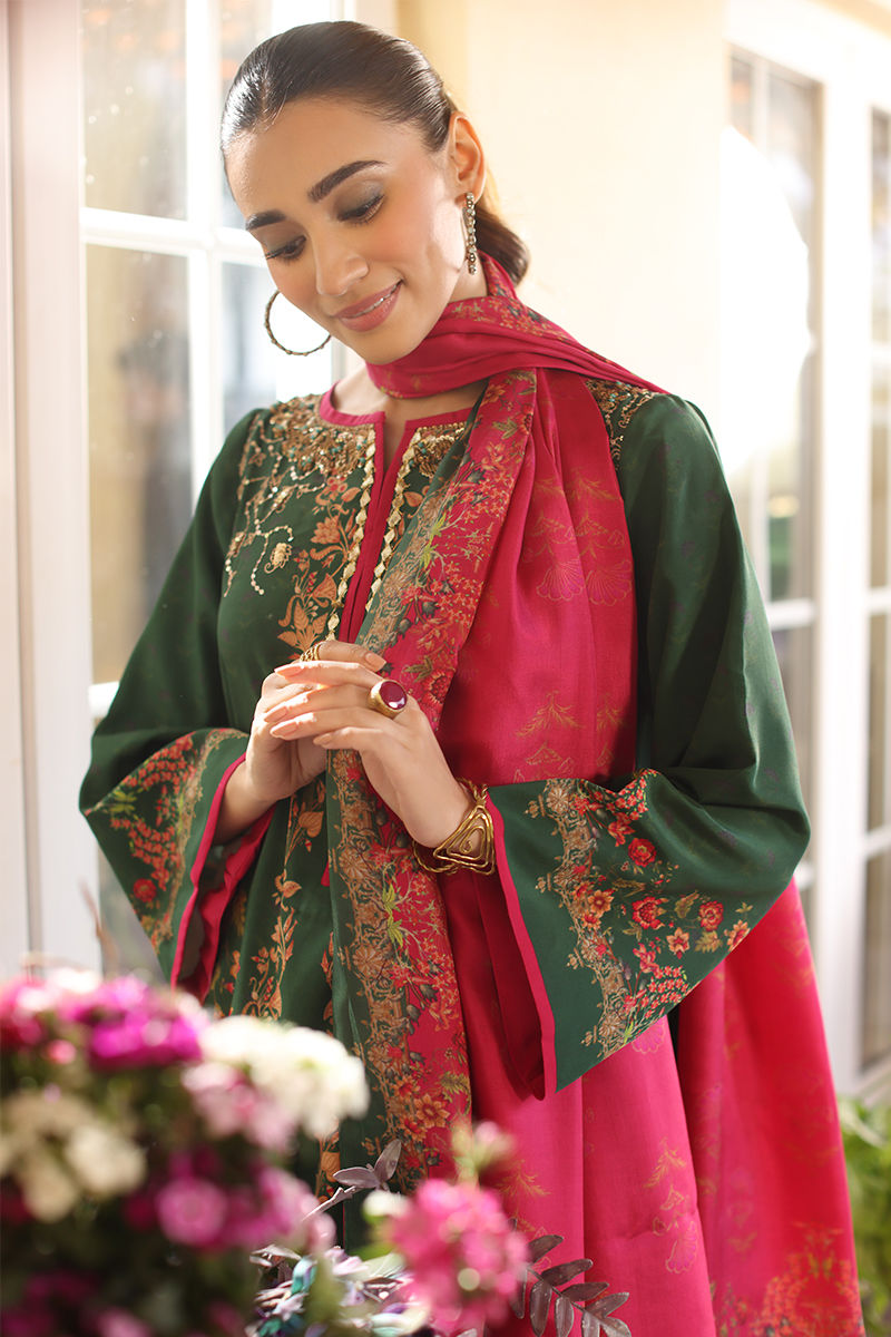 Picture of Kira Shirt and Dupatta