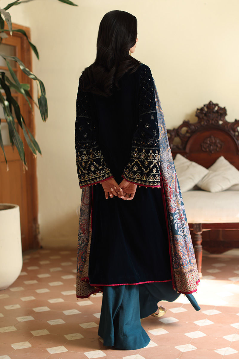 Picture of Reeva Shirt and Trousers