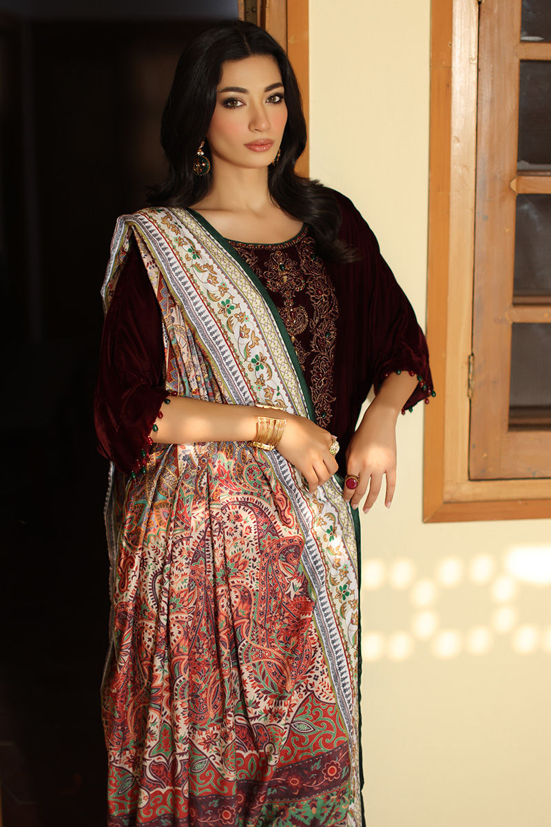 Picture of Sarai Shirt and Pants