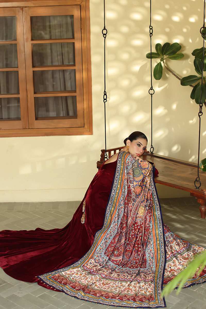 Picture of Maelin Velvet Shawl