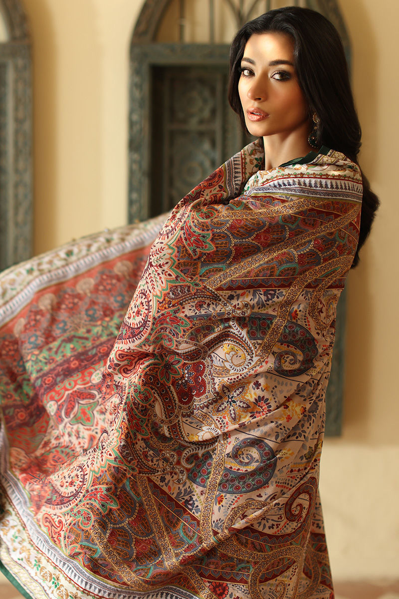 Picture of Sarai Velvet Shawl