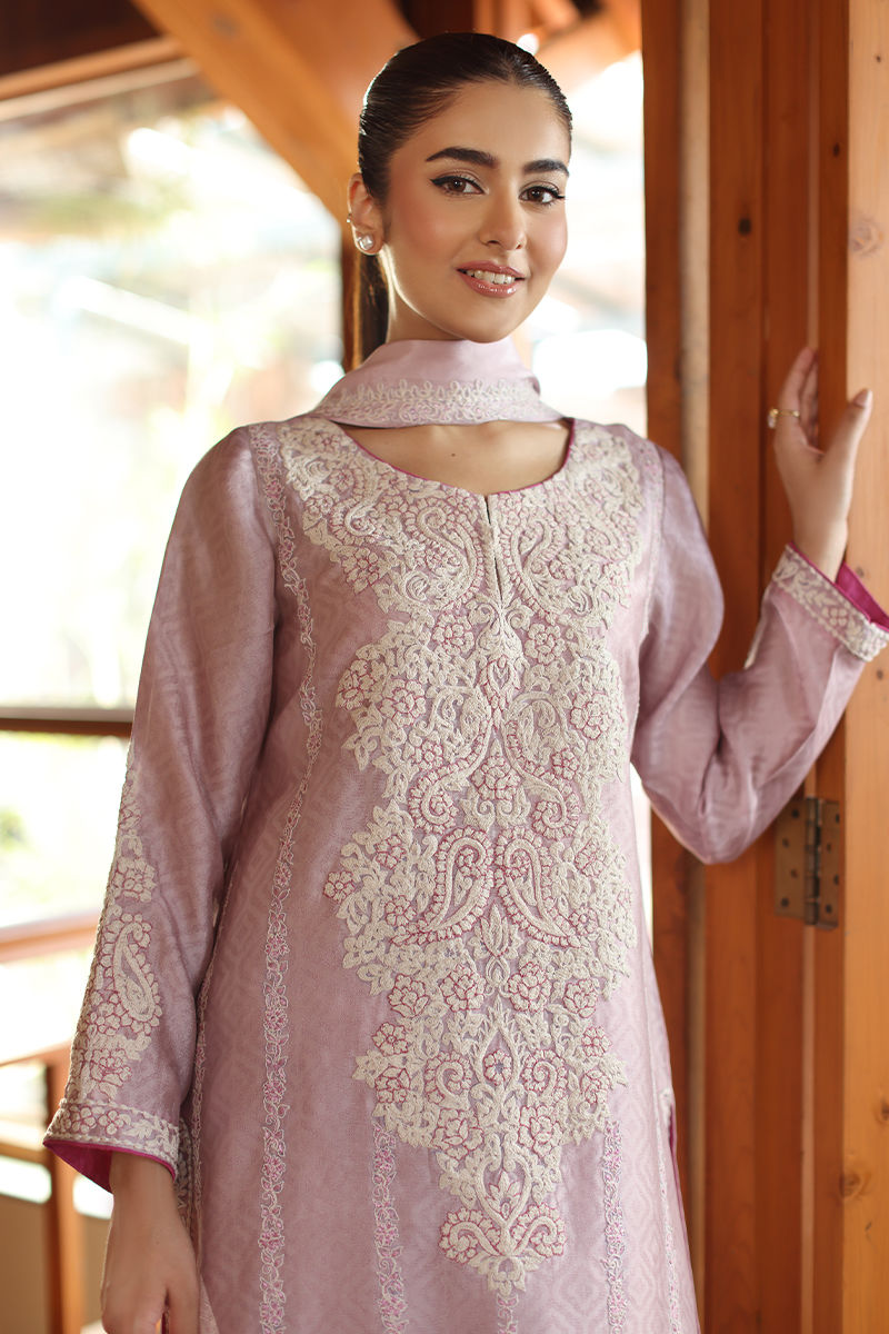 Picture of Lilienne Shirt and Pants