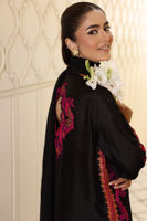 Picture of Noire Shirt and Pants