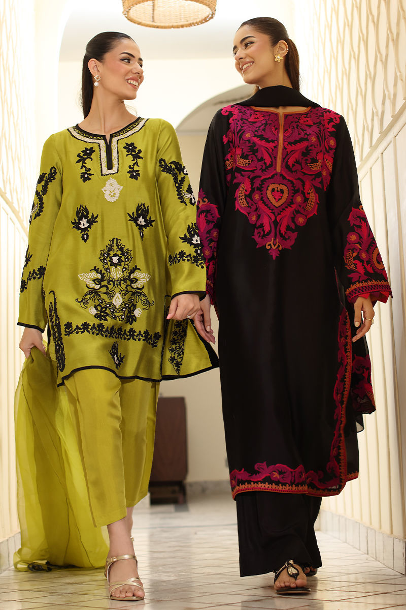 Picture of Verde Shirt and Shalwar