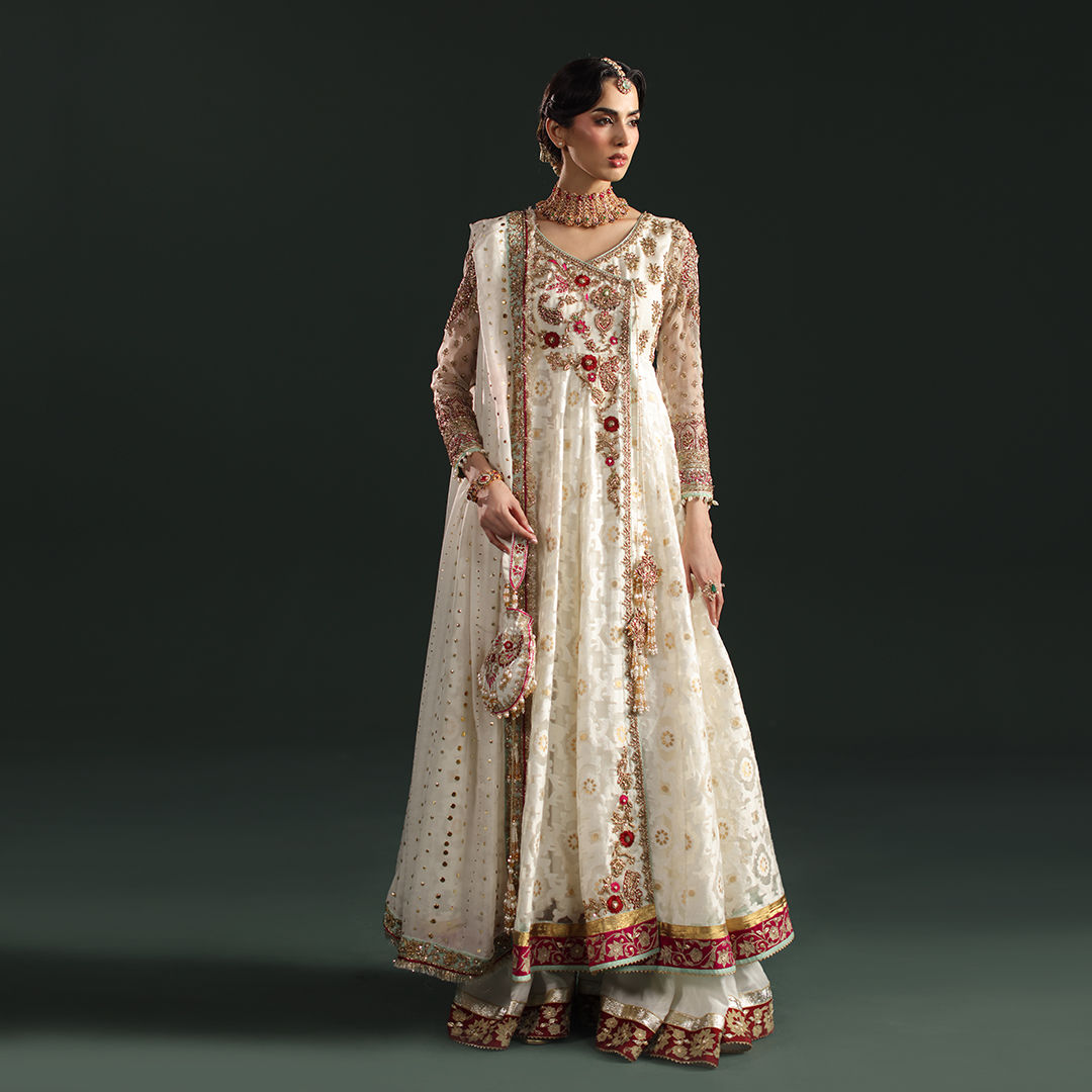 Sunnia Manahil