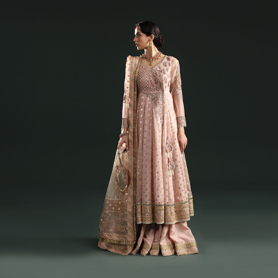 Sunnia Manahil
